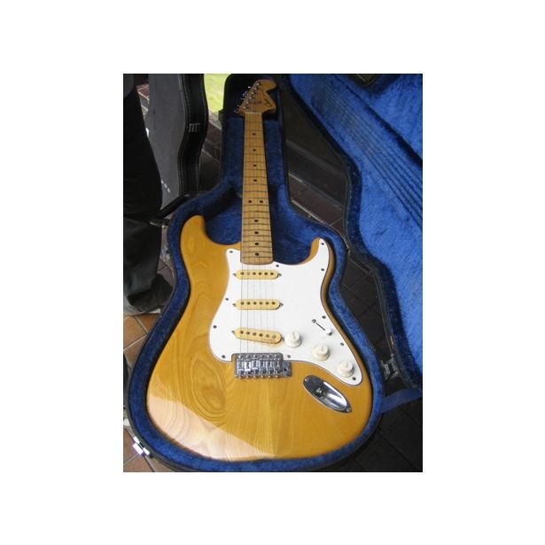 Used Cimax Electric Guitar