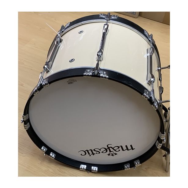 Used Marching Bass Drum 20 inch Majestic SN: 91203