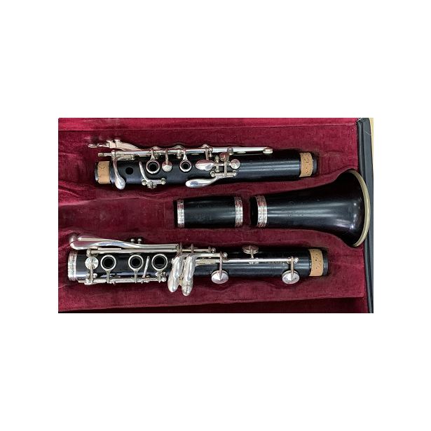 Used Buffet Bb Clarinet E13 SN: 132015