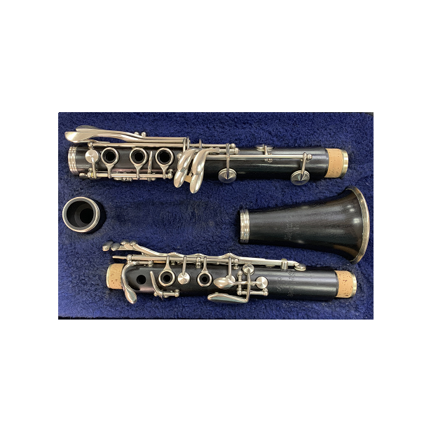 Used Selmer USA Bb Clarinet CL200 SN: 12324