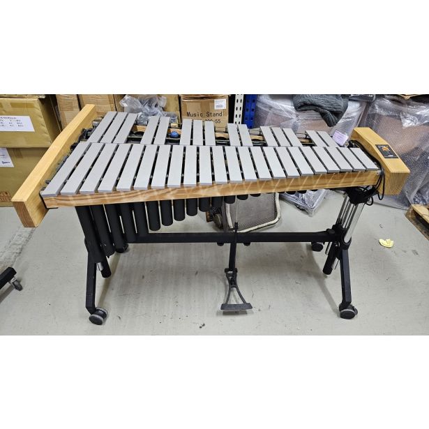 Used Vancore Vibraphone Model : CCV4001
